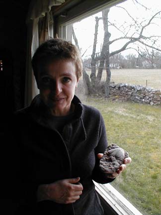 Elsa Hardemark and a trilobite fossil