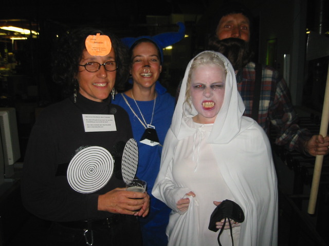 120-2042_img