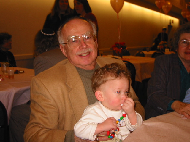 102-0279_img